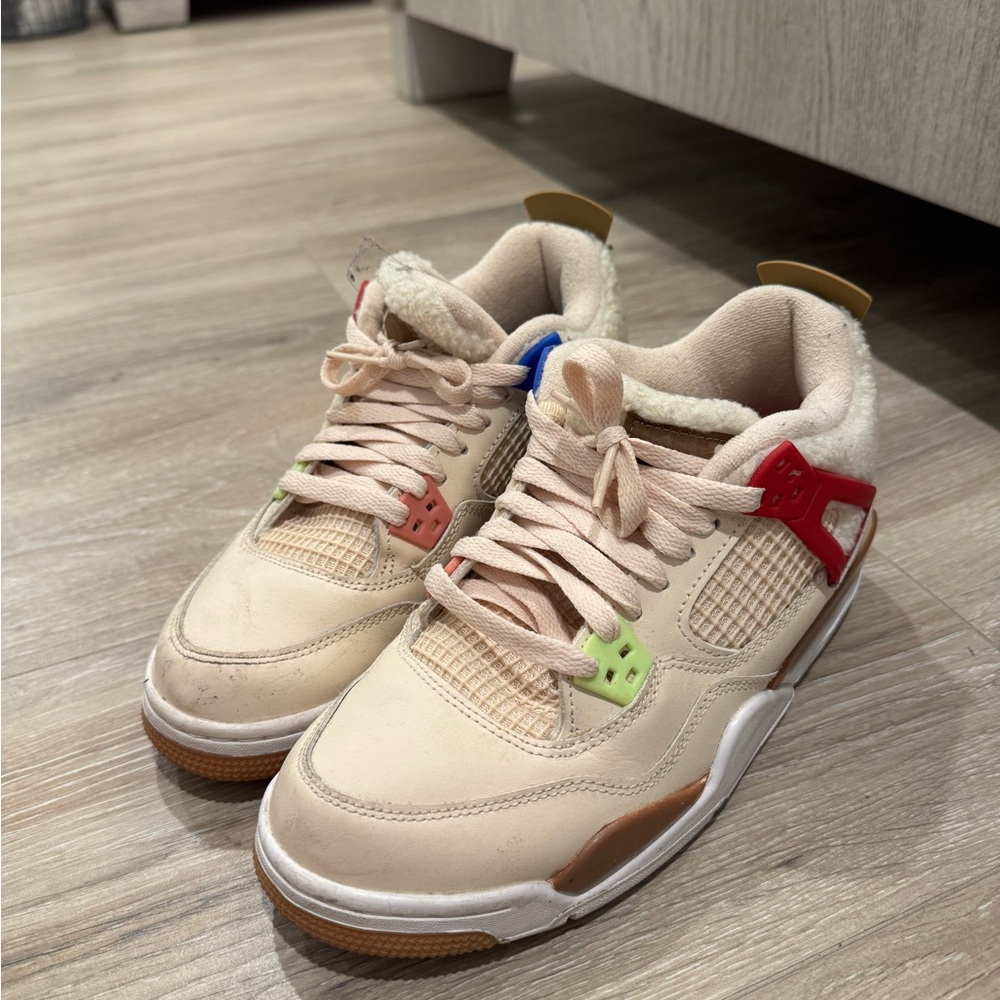 Nike Women's Sneakers - Cream with Red and Green Accents